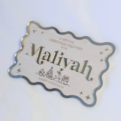 Wavy Christmas Crate Plaque