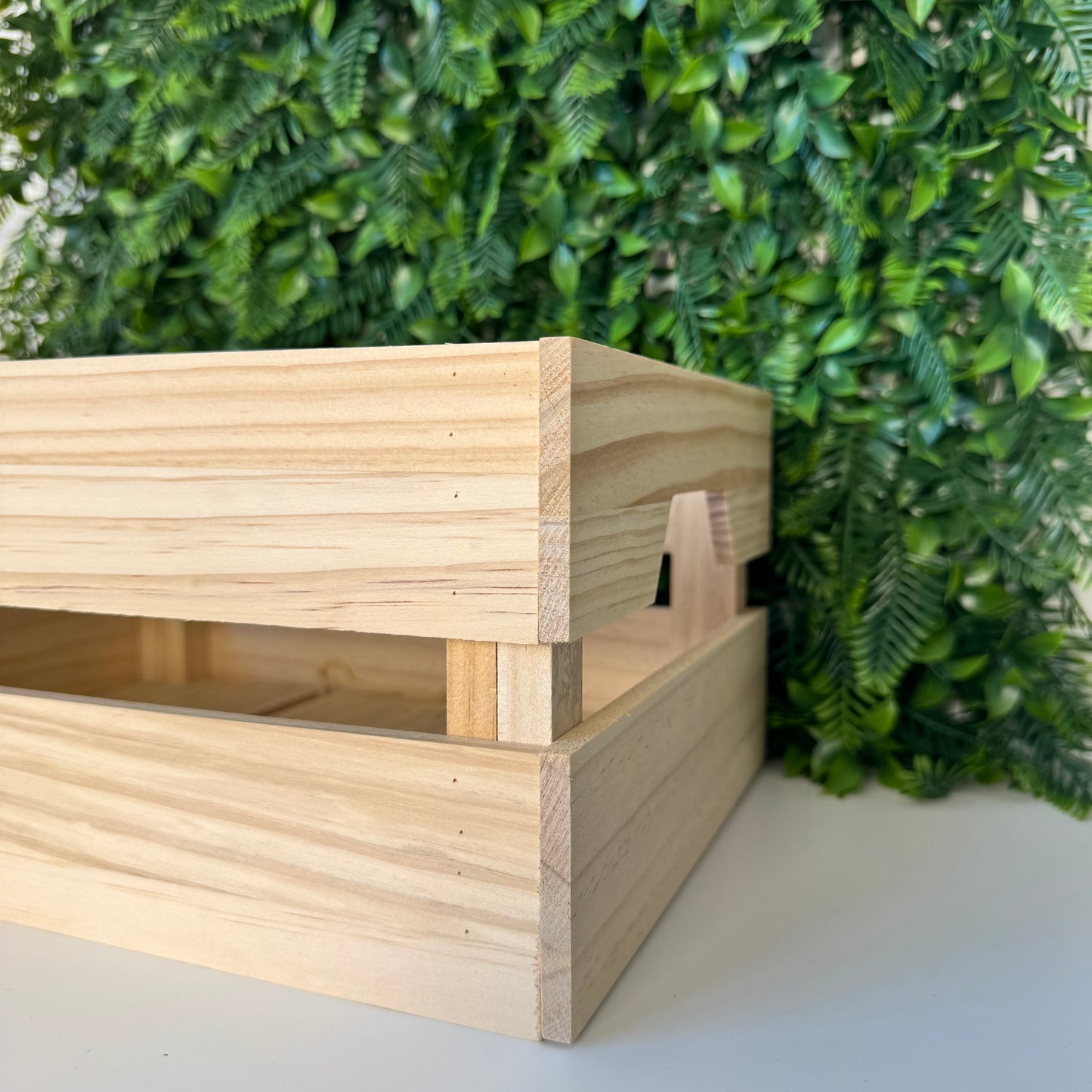 Easter Crate Plaque and Crate