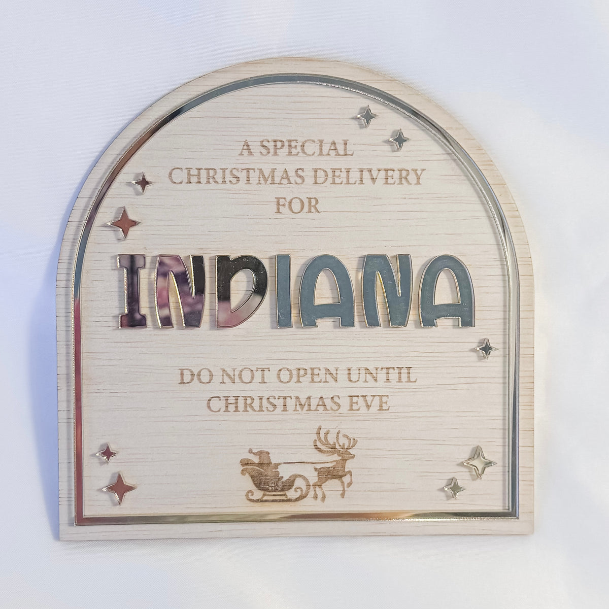 Arch Christmas Crate Plaque